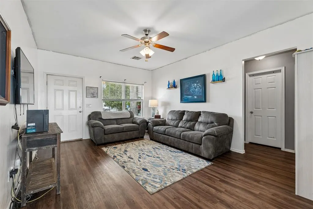 Photo 8 — 1304 Granite Lane, Noble, OK 73068