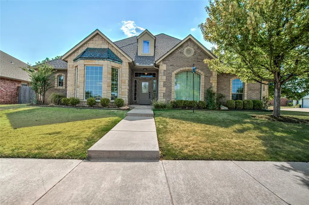Front exterior — 4712 NW 157th Terrace, Edmond, OK 73013