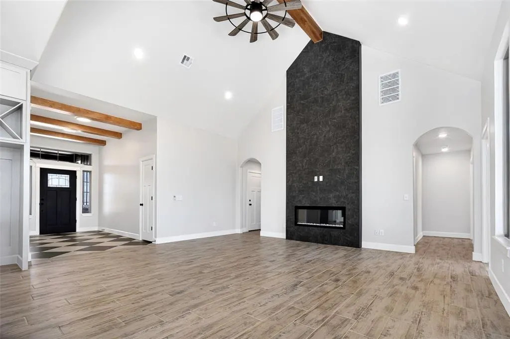 Photo 6 — 10349 SW 49th Street, Mustang, OK 73064