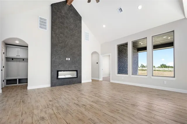 Photo 7 — 10349 SW 49th Street, Mustang, OK 73064