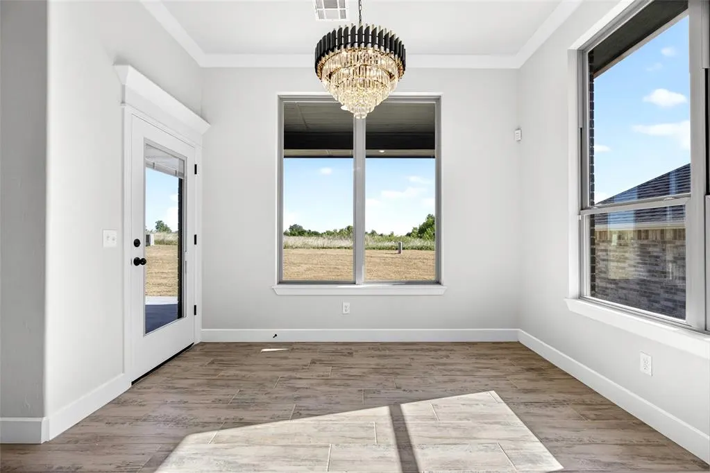 Photo 9 — 10349 SW 49th Street, Mustang, OK 73064