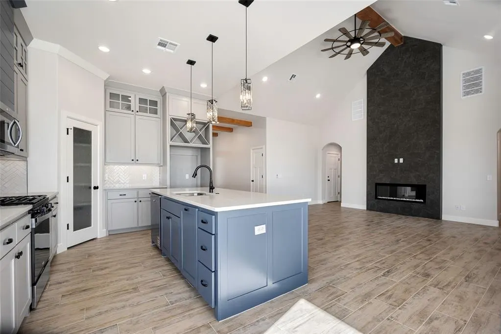 Photo 10 — 10349 SW 49th Street, Mustang, OK 73064