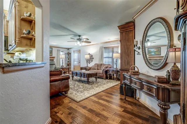 Photo 4 — 401 Stoneridge Drive, Moore, OK 73160