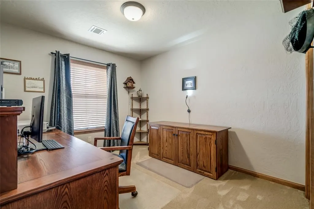 Photo 28 — 401 Stoneridge Drive, Moore, OK 73160