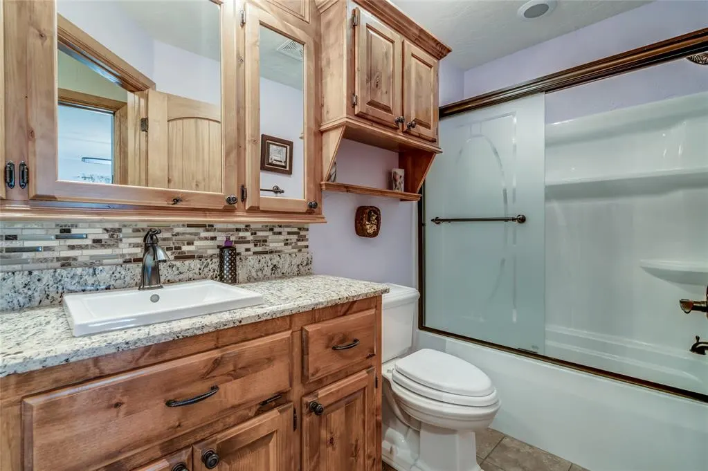 Photo 29 — 401 Stoneridge Drive, Moore, OK 73160