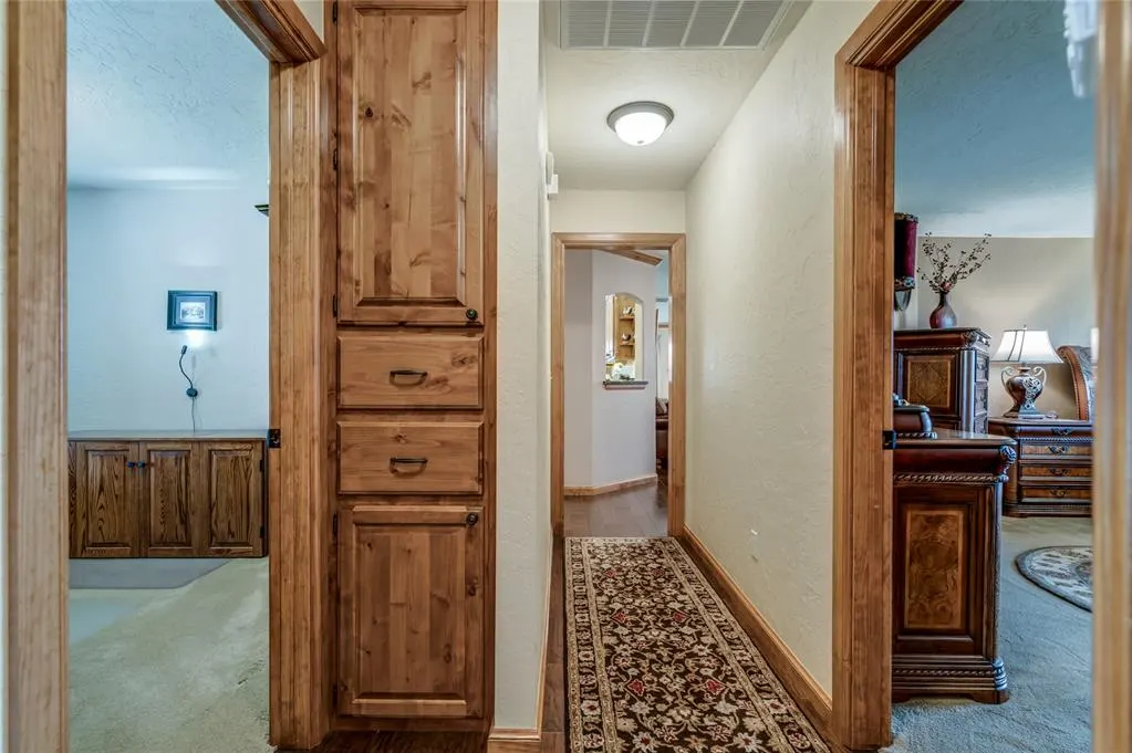 Photo 31 — 401 Stoneridge Drive, Moore, OK 73160