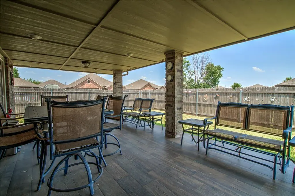 Photo 36 — 401 Stoneridge Drive, Moore, OK 73160