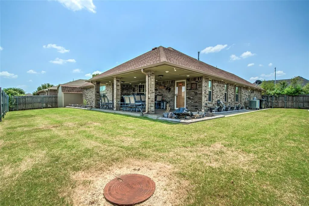Photo 40 — 401 Stoneridge Drive, Moore, OK 73160