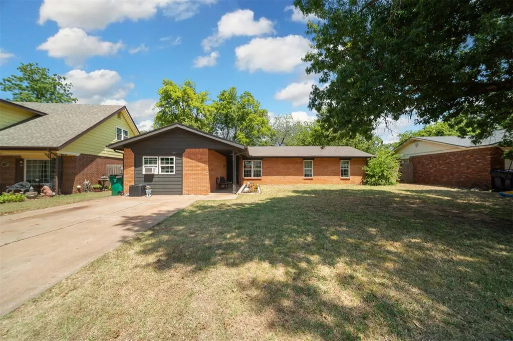 Photo 2 — 225 Allenhurst Avenue, Oklahoma City, OK 73114