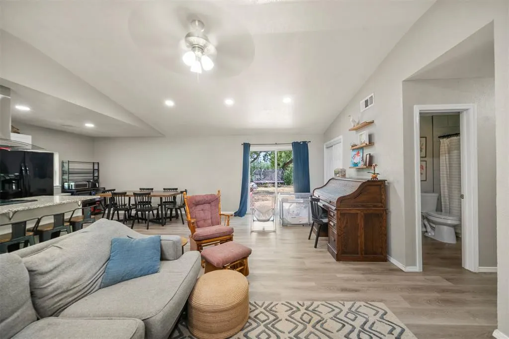 Photo 26 — 225 Allenhurst Avenue, Oklahoma City, OK 73114