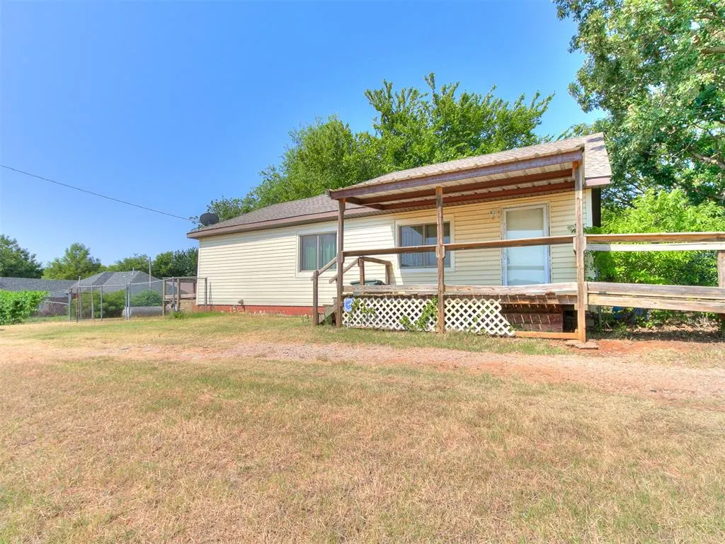 Photo 3 — 21325 N Meridian Avenue, Edmond, OK 73012