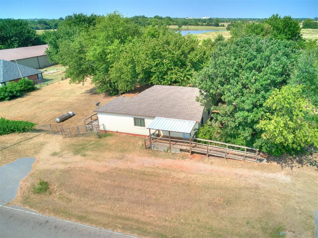 Photo 6 — 21325 N Meridian Avenue, Edmond, OK 73012