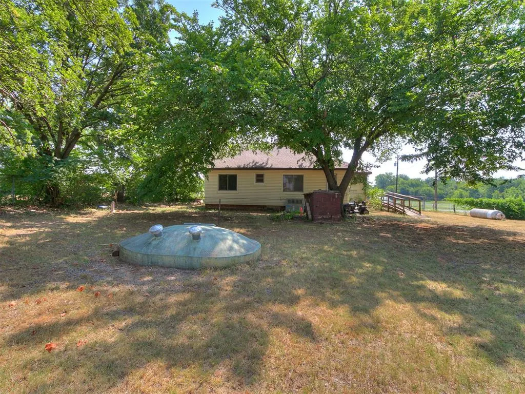 Photo 21 — 21325 N Meridian Avenue, Edmond, OK 73012