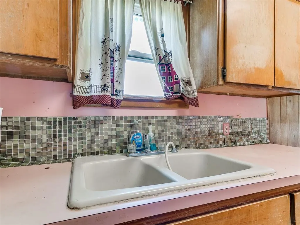 Photo 37 — 21325 N Meridian Avenue, Edmond, OK 73012