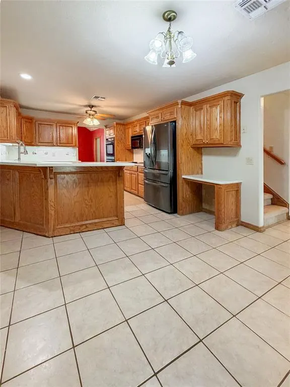 Photo 15 — 594 NE Valley View Road, Lawton, OK 73507