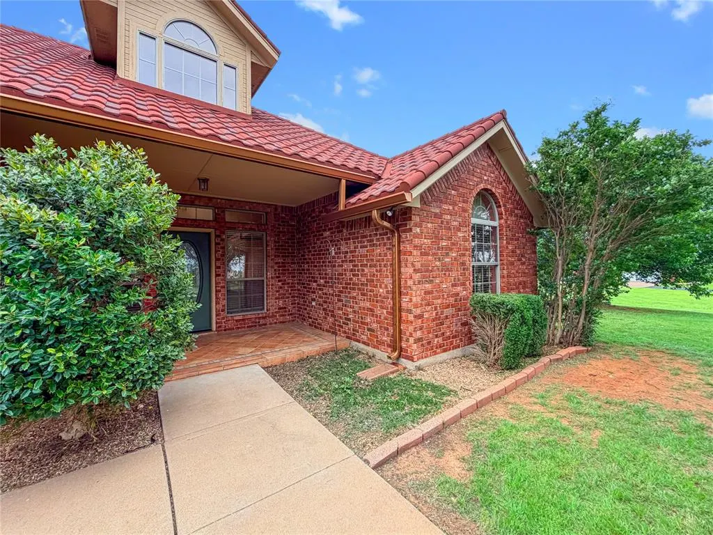 Photo 29 — 594 NE Valley View Road, Lawton, OK 73507