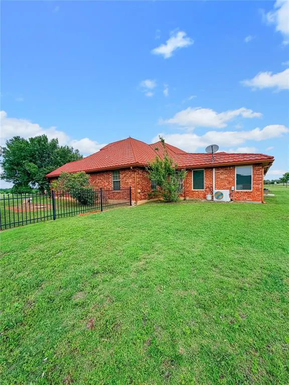 Photo 35 — 594 NE Valley View Road, Lawton, OK 73507