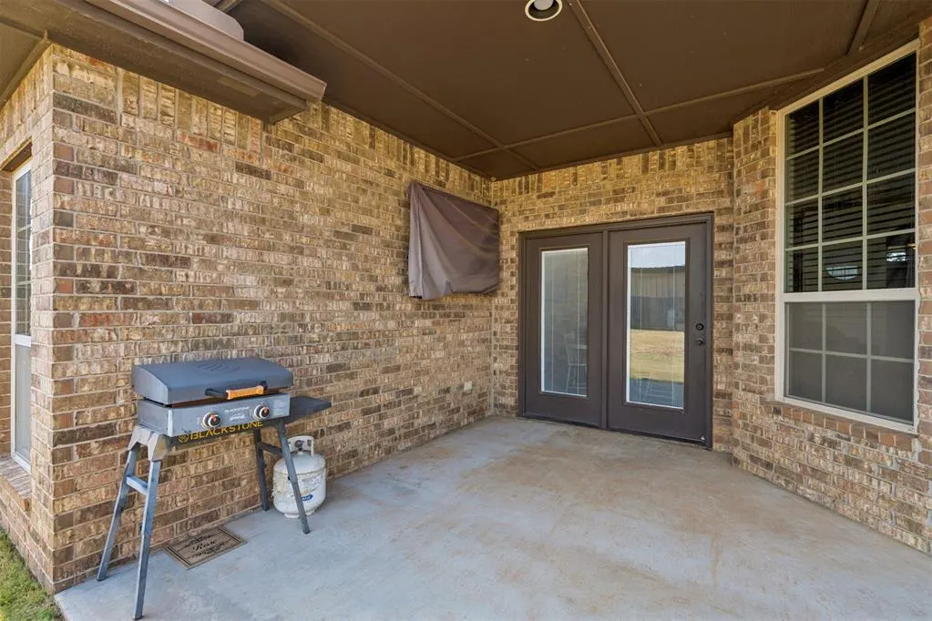 Photo 35 — 636 NE 23rd Street, Moore, OK 73160