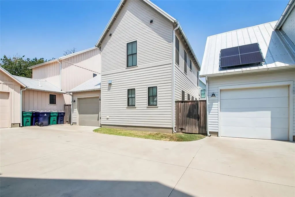 Photo 6 — 1803 Oso Avenue, Oklahoma City, OK 73108