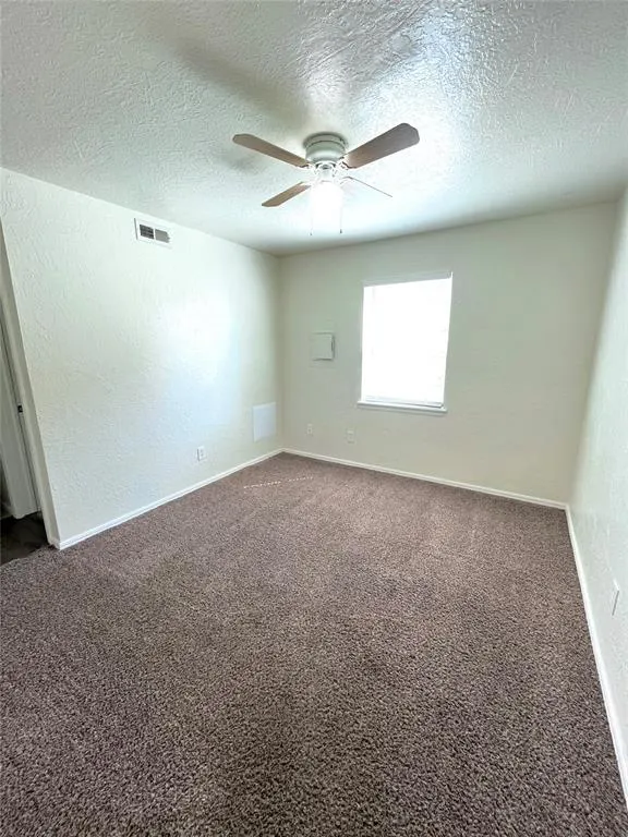 Photo 6 — 1901 E Lindsey Street 2A, Norman, OK 73071