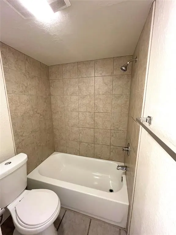 Photo 8 — 1901 E Lindsey Street 2A, Norman, OK 73071