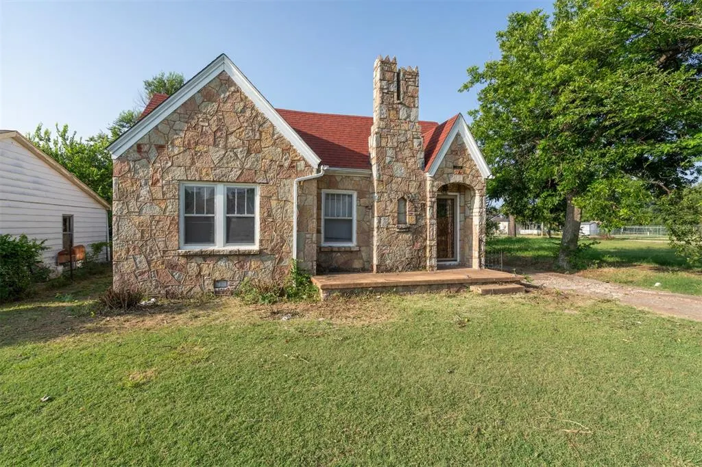 Front exterior — 1414 NW Dearborn Avenue, Lawton, OK 73507