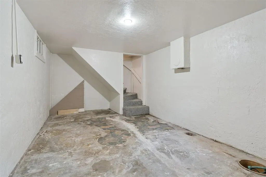 Photo 6 — 1414 NW Dearborn Avenue, Lawton, OK 73507