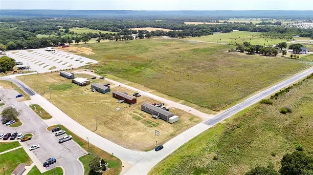 Photo 5 — 11066 Faith Lane, Thakerville, OK 73459