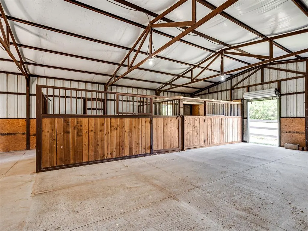 Photo 9 — 5901 E McMillin Drive, Tuttle, OK 73089