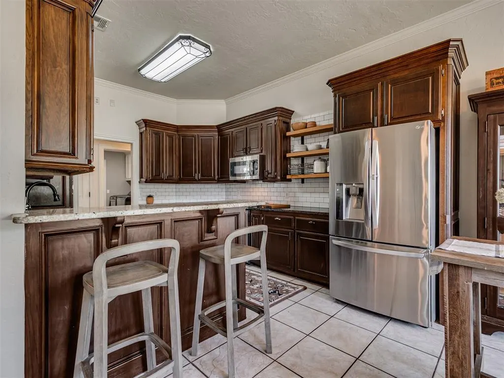 Photo 17 — 5901 E McMillin Drive, Tuttle, OK 73089