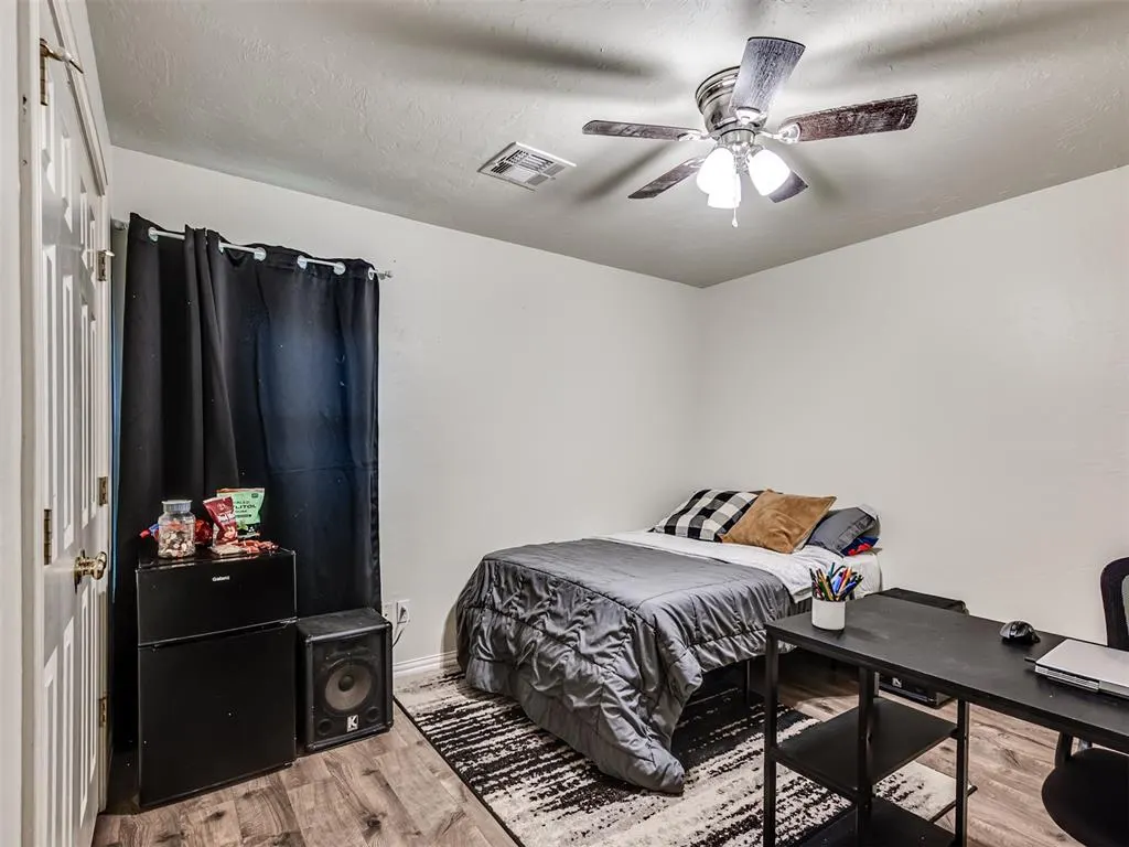 Photo 24 — 5901 E McMillin Drive, Tuttle, OK 73089