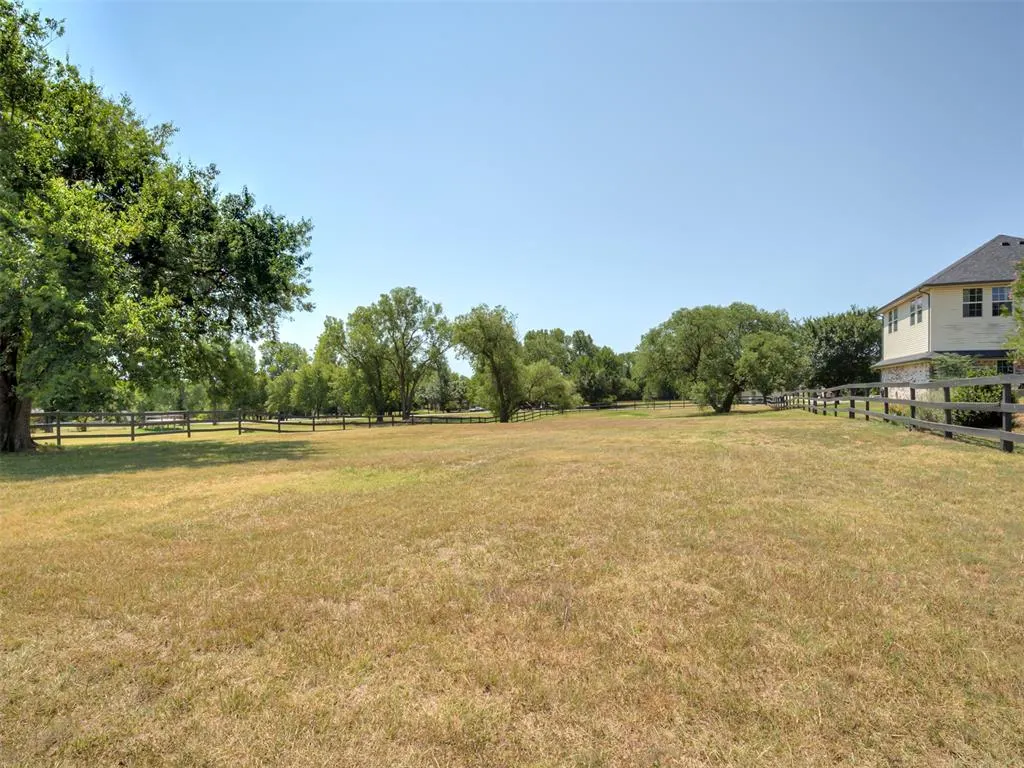 Photo 40 — 5901 E McMillin Drive, Tuttle, OK 73089