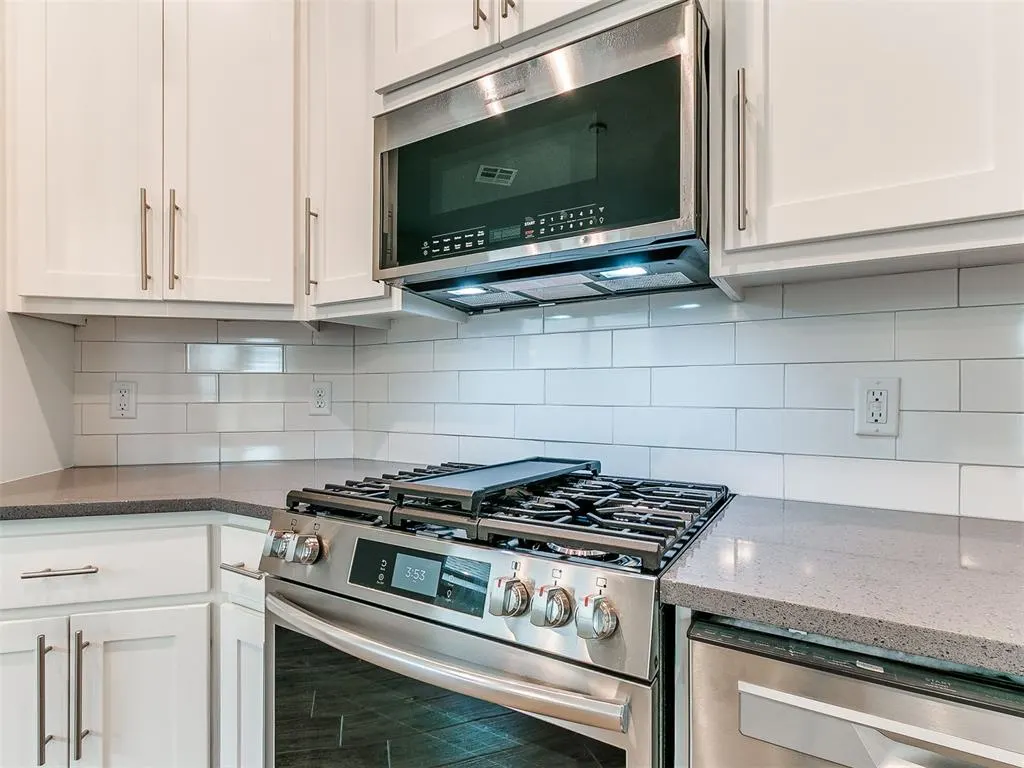 Photo 21 — 421 Remington Avenue, Jones, OK 73049