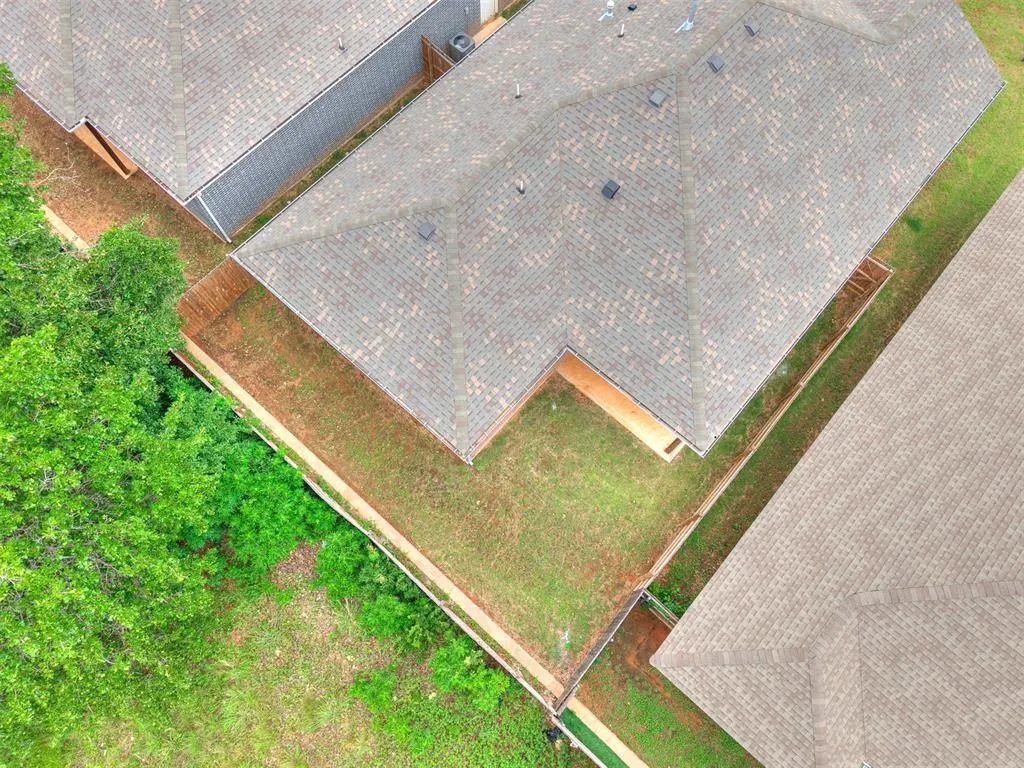 Photo 49 — 421 Remington Avenue, Jones, OK 73049