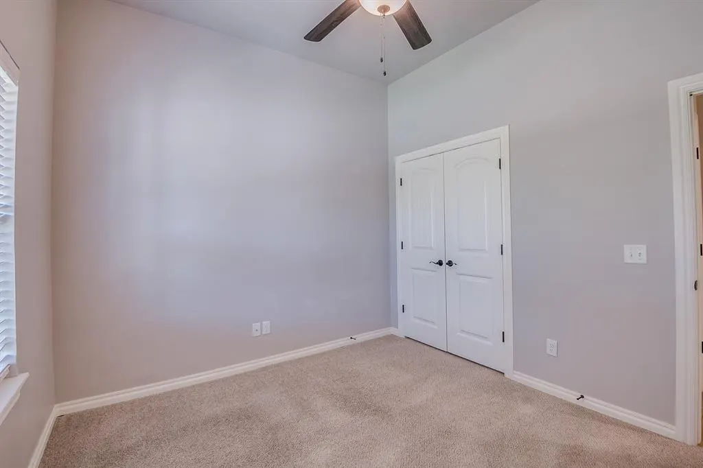 Photo 9 — 1201 NE 35th Street, Moore, OK 73160