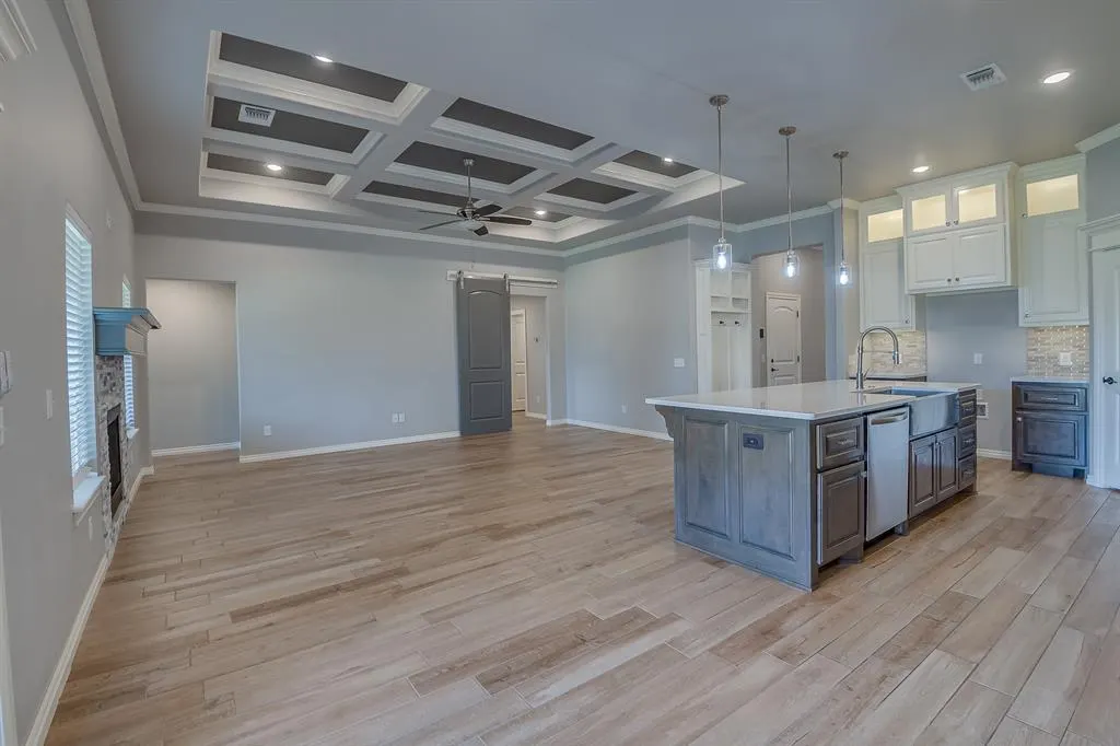 Photo 16 — 1201 NE 35th Street, Moore, OK 73160