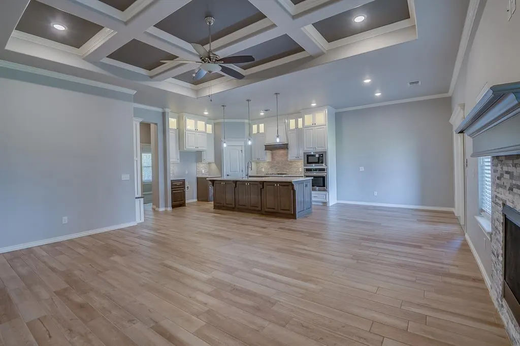 Photo 18 — 1201 NE 35th Street, Moore, OK 73160