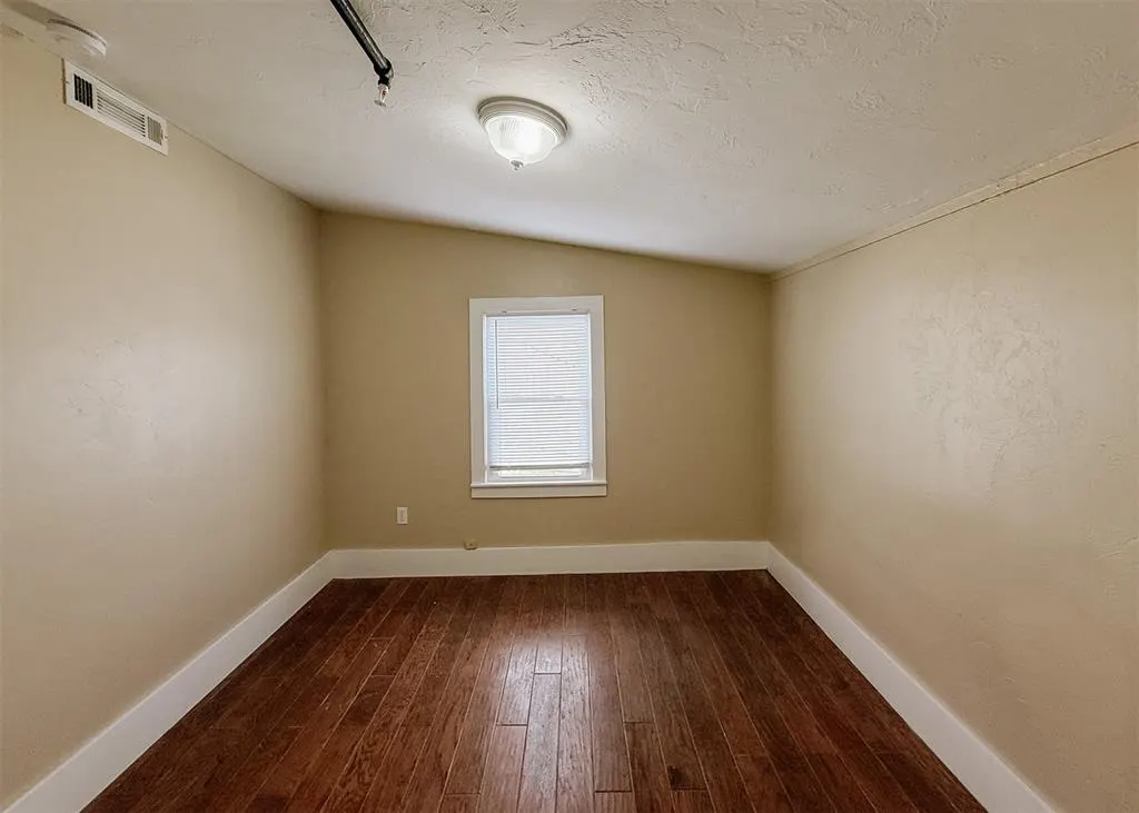 Photo 21 — 1120 NW 51st Street 3, Oklahoma City, OK 73118