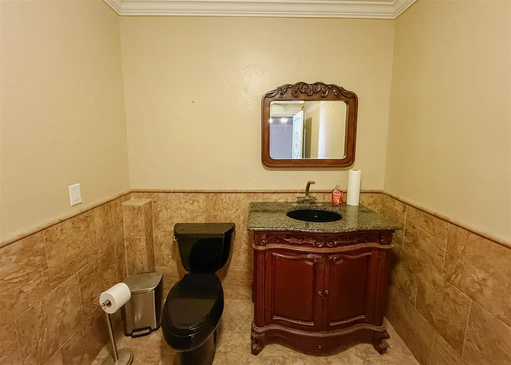 Photo 37 — 1120 NW 51st Street 3, Oklahoma City, OK 73118