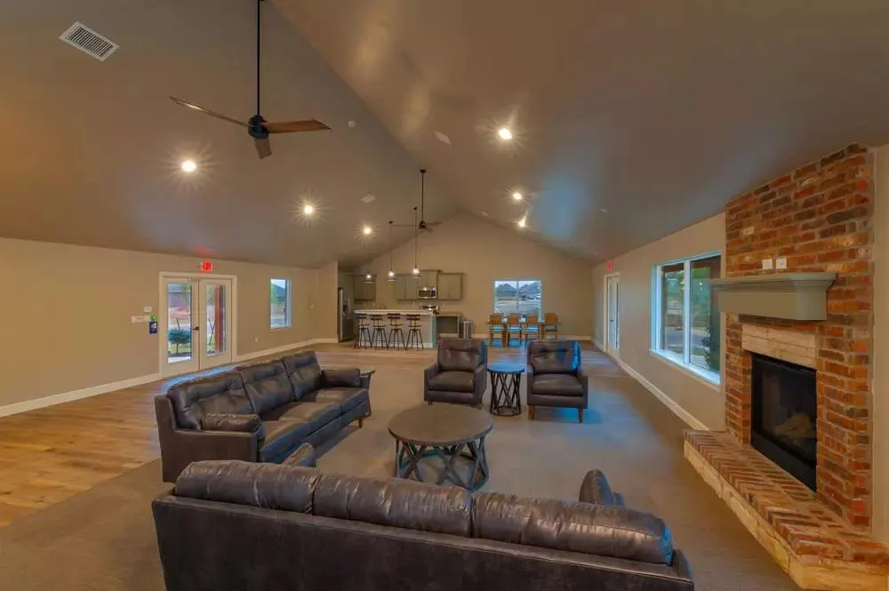 Photo 9 — 14300 Village Creek Way, Piedmont, OK 73078