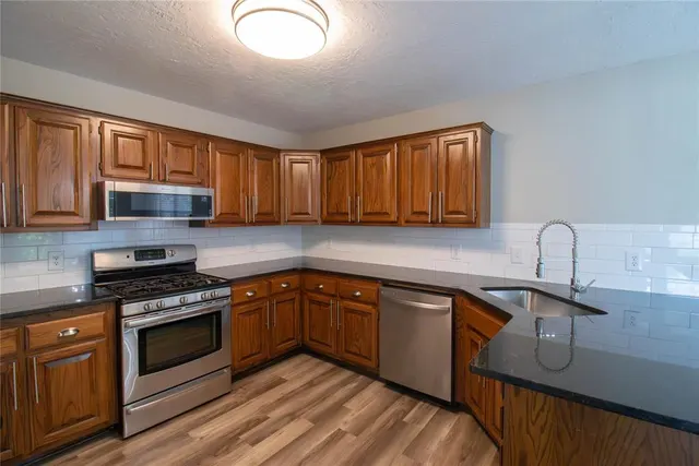 Photo 8 — 525 NW 171st Terrace, Edmond, OK 73012