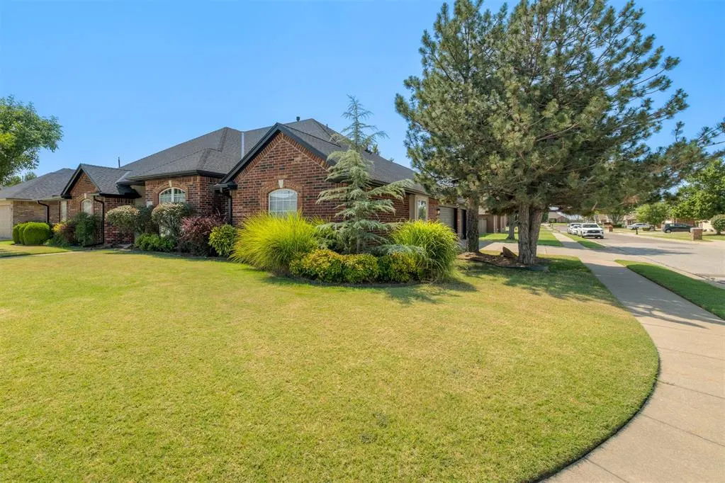 Photo 4 — 3624 SW 128th Street, Oklahoma City, OK 73170