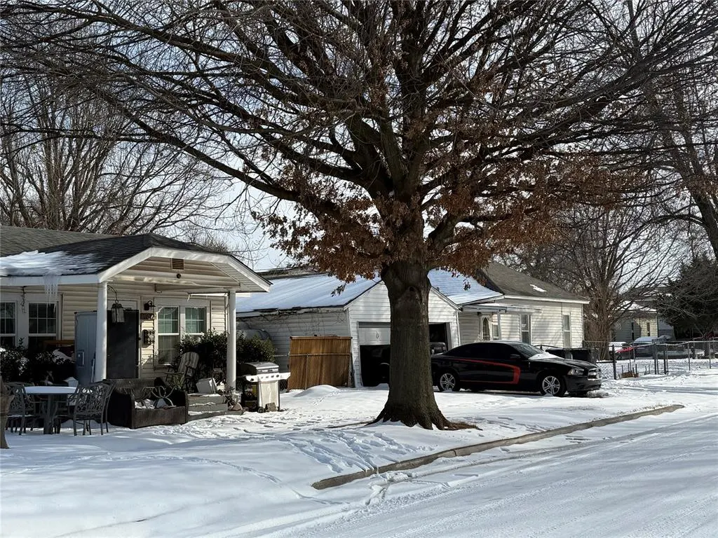 Photo 3 — 545 SW 26th Street, Oklahoma City, OK 73109