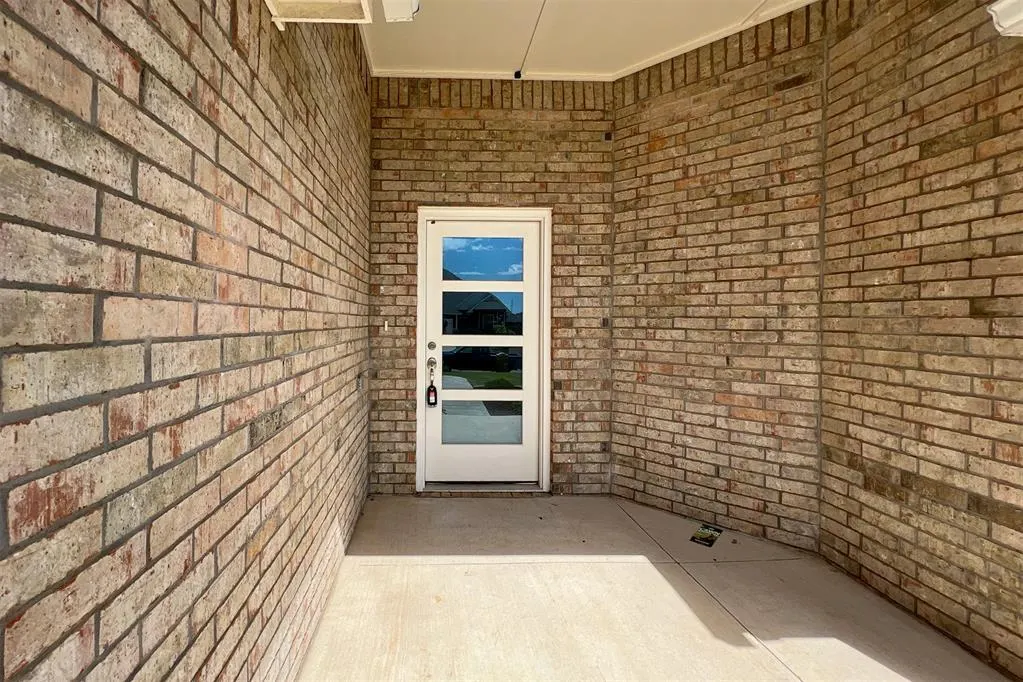 Photo 2 — 3324 Lola Court, Oklahoma City, OK 73160