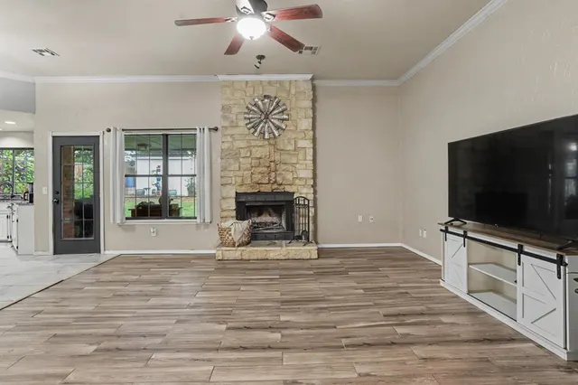 Photo 4 — 9920 Fox Fair, Midwest City, OK 73130