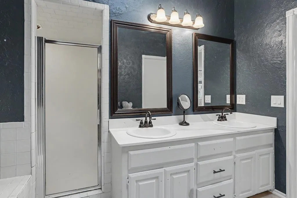Photo 12 — 9920 Fox Fair, Midwest City, OK 73130
