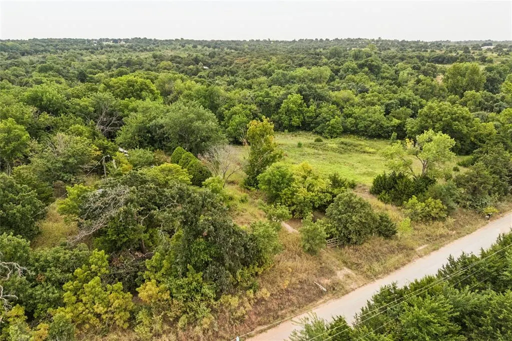 Front exterior — 5300 S Midwest Boulevard, Guthrie, OK 73044