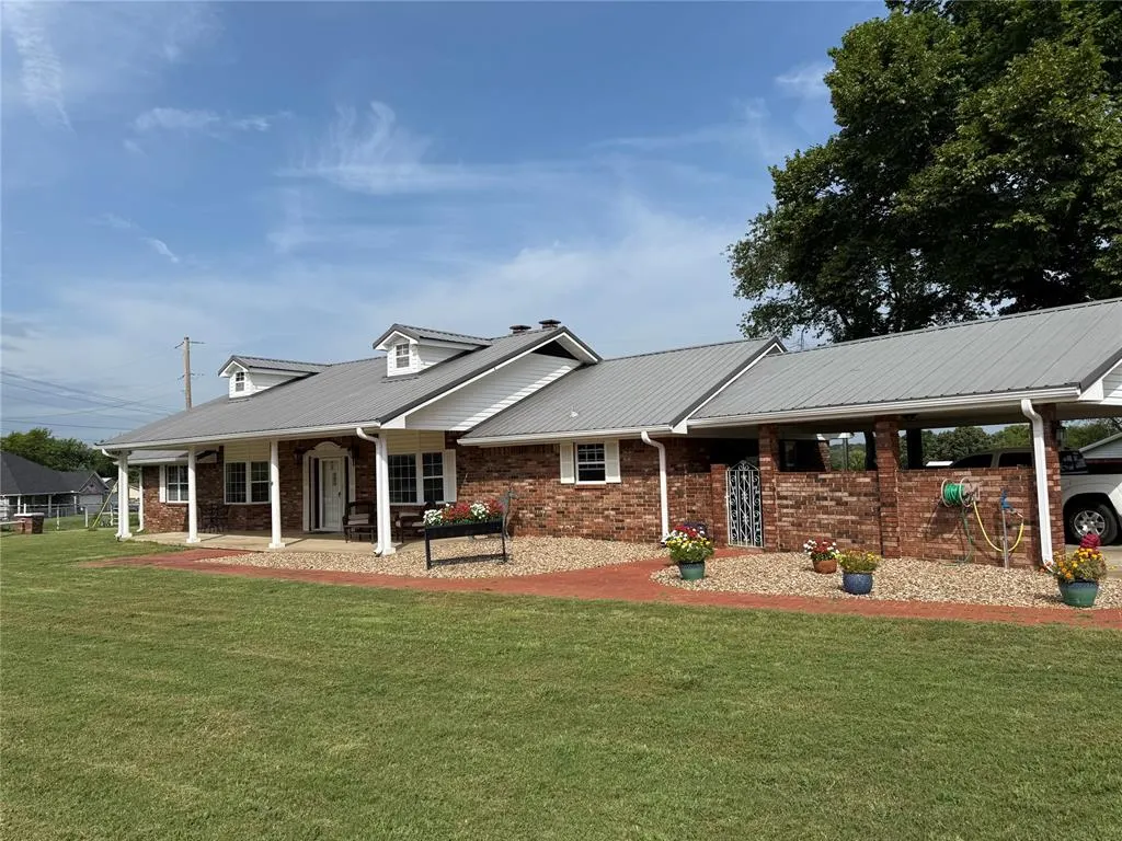 Photo 4 — 472481 E 1120 Road, Muldrow, OK 74948