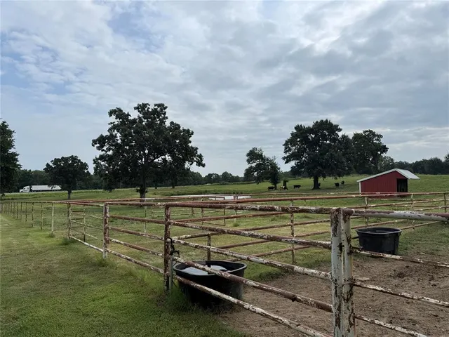 Photo 7 — 472481 E 1120 Road, Muldrow, OK 74948