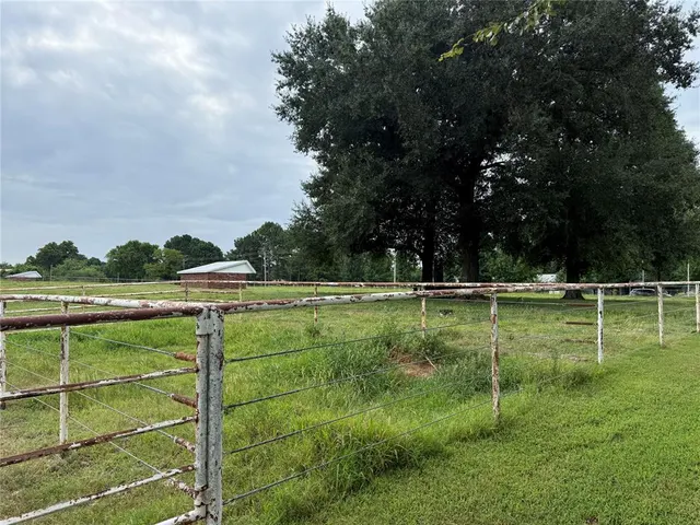 Photo 8 — 472481 E 1120 Road, Muldrow, OK 74948